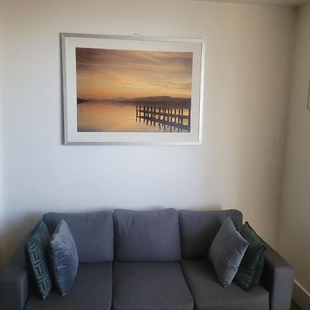 2 Bedroom 2 Bath 1 Ensuite In Roya Asenal Beautiful Views & Parking London Kültér fotó